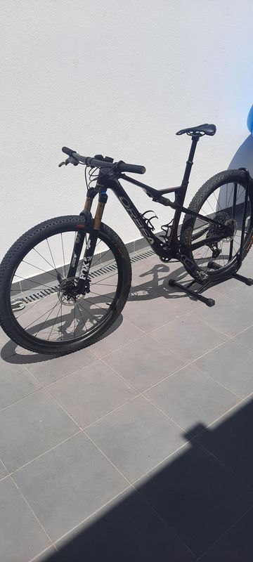 Used Orbea Oiz SRAM X0 Eagle AXS (T-Type) 2024 Mountainbike, Red, 29 — image 12 of 12