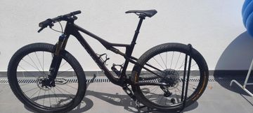 Used Orbea Oiz SRAM X0 Eagle AXS (T-Type) 2024 Mountainbike, Red, 29 — image 10 of 12