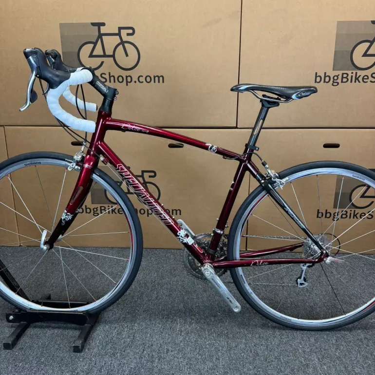 Used Specialized Dolce Comp Compact 2009 2009 Road & Gravel, Red — image 2 of 5