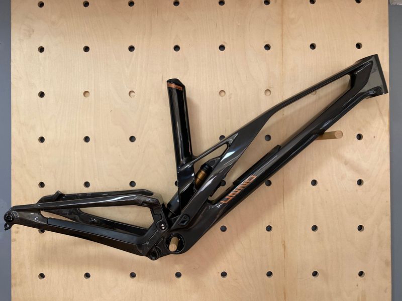 Used UNNO Burn Frameset 2024 MTB