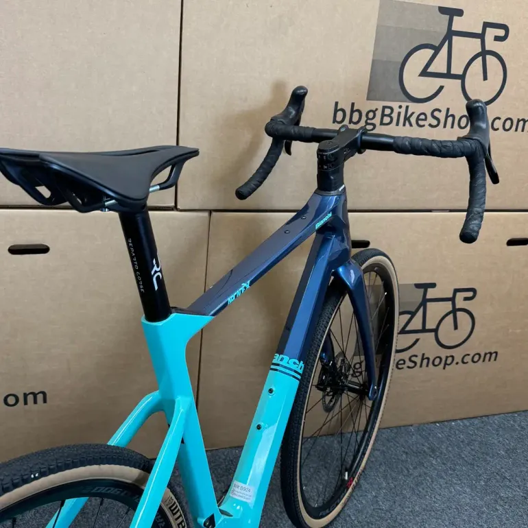 Used Bianchi Arcadex Campagnolo Ekar 2023 Road & Gravel, Blue — image 6 of 7