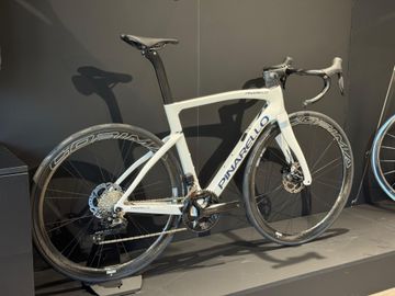 Used Pinarello Custom Shimano 105 Di2 2024 Road & Gravel, White — image 3 of 4
