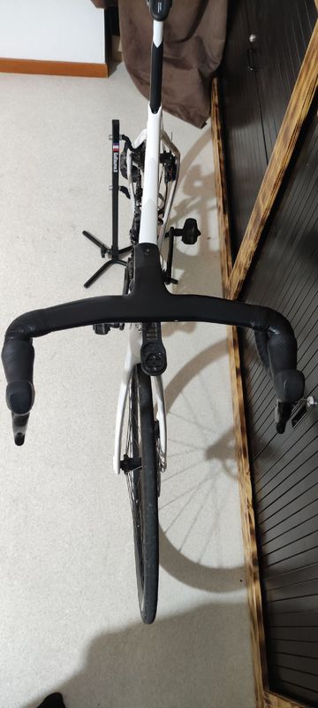 Bianchi Oltre SRAM Rival eTap AXS 2022 Road & Gravel usato, Bianco — immagine 8 di 11