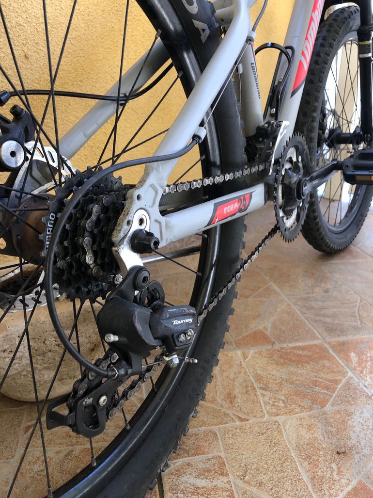 Used LOMBARDO Mozia Shimano Tourney 2019 Mountainbike, Light Gray — image 4 of 20