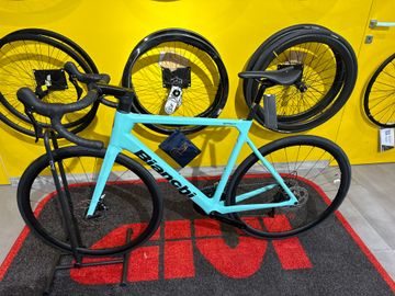 Used Bianchi Sprint 2025 Road & Gravel, Green — image 2 of 4