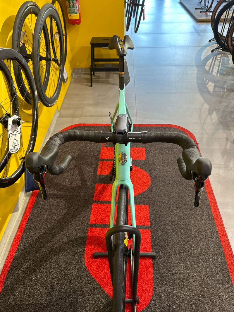 Used Bianchi Sprint 2025 Road & Gravel, Green — image 4 of 4