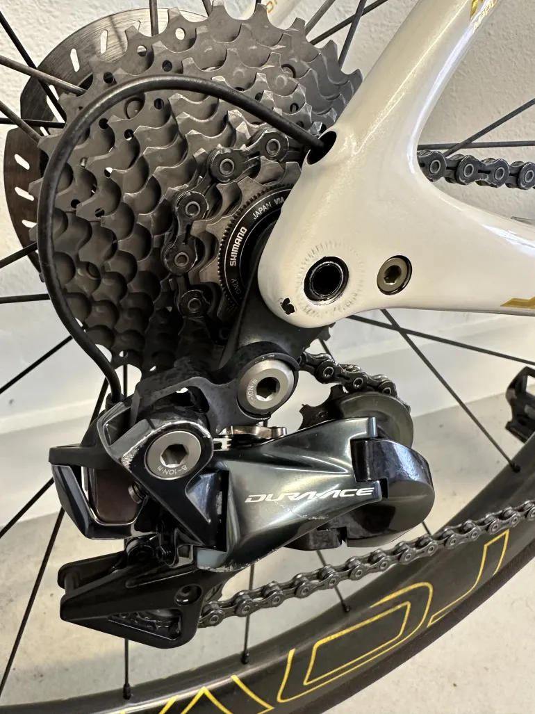 Used Specialized S-Works Roubaix Dura-Ace Di2 2018 Road & Gravel, Hellgrau — image 6 of 7