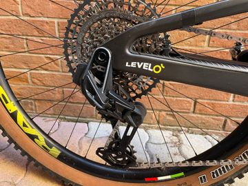 Used Scott Spark Sram X0 EAGLE AXS 2022 Mountainbike, Black, 29 — image 9 of 10