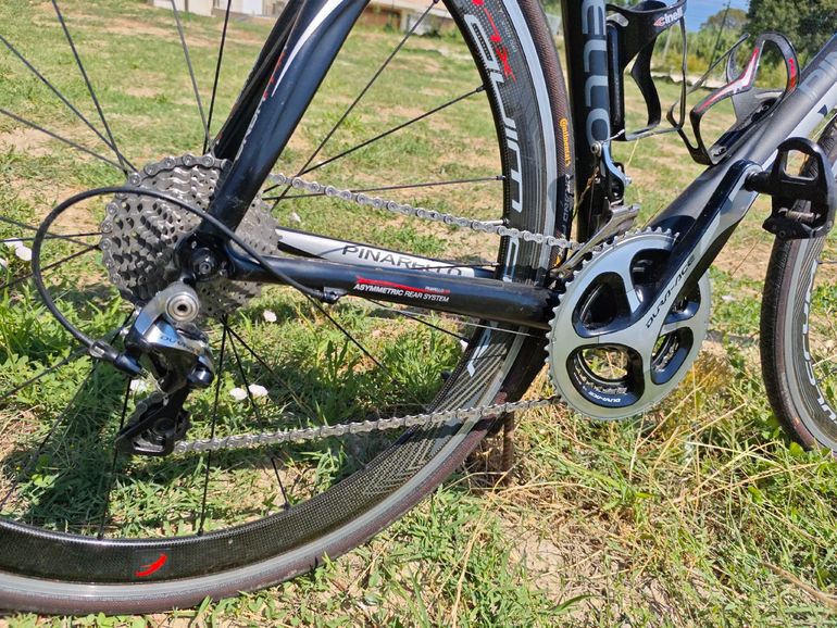 Used Pinarello Pinarello Paris 2012 Think2 Con Dura-Ace 2012 Road & Gravel, Black — image 3 of 5