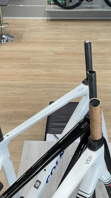 Used Colnago V5rs 2025 Road & Gravel, White — image 2 of 3