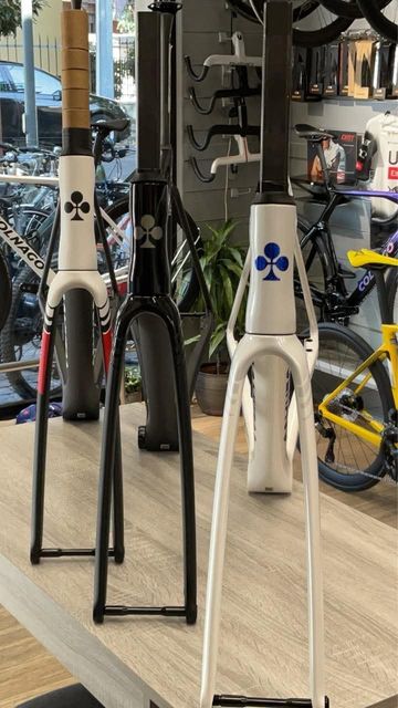 Used Colnago V5rs 2025 Road & Gravel, White — image 3 of 3