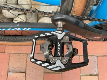 Used Specialized HT Pro Carbon 29“ Acid Pink / Blue /white / Größe L 2021 Mountainbike, Violett — image 4 of 6