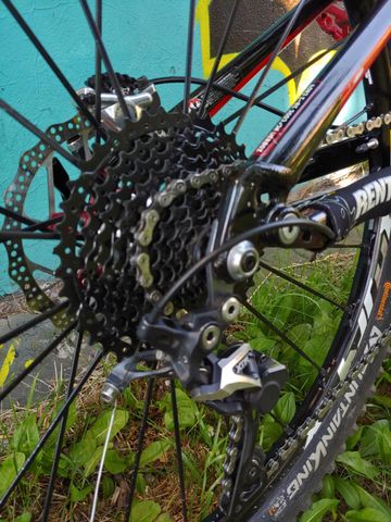 Używany Rocky Mountain Altitude 770 MSL 2016 2016 Mountainbike — zdjęcie 5 z 8