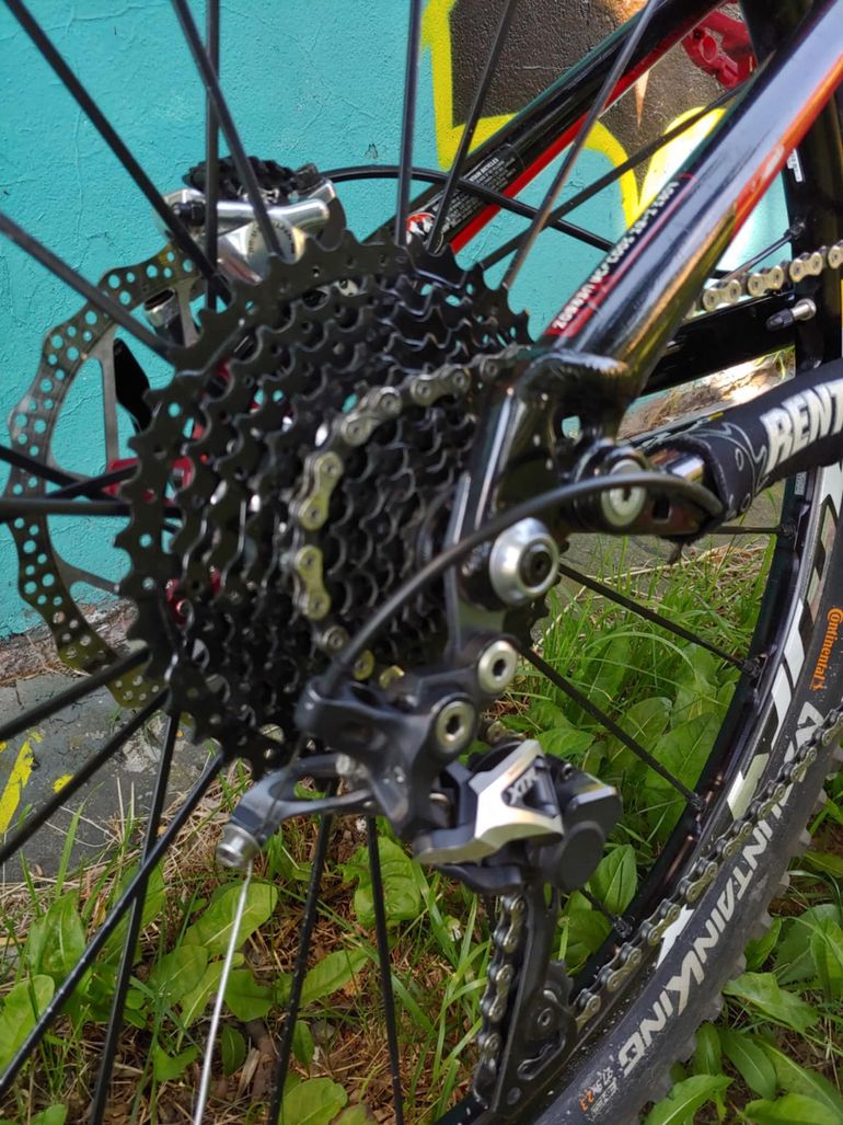 Used Rocky Mountain Altitude 770 MSL 2016 2016 Mountainbike, Black, 27.5 — image 5 of 8
