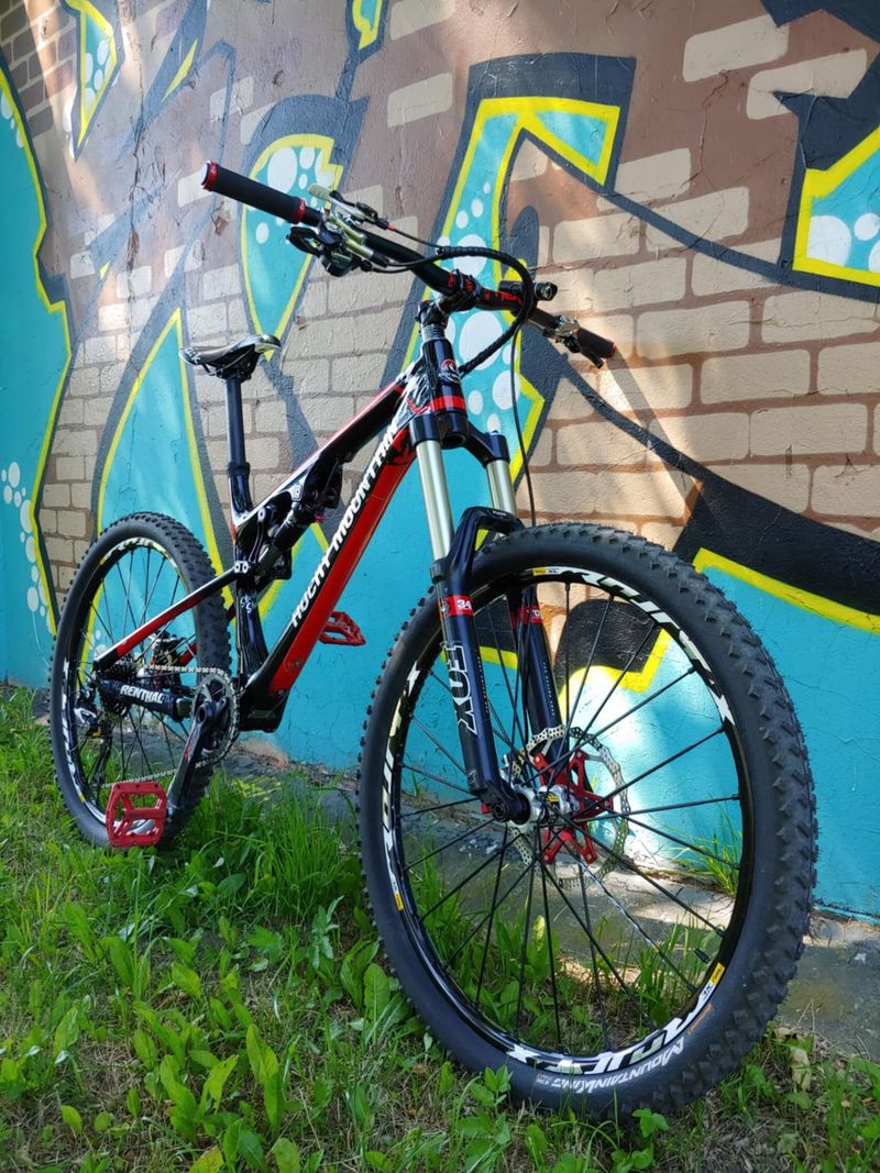 Używany Rocky Mountain Altitude 770 MSL 2016 2016 Mountainbike — zdjęcie 8 z 8