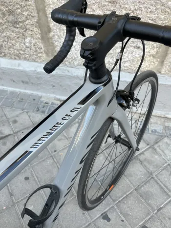 Used Canyon Ultimate CF SL 7 2022 Road & Gravel, Light Gray — image 6 of 6