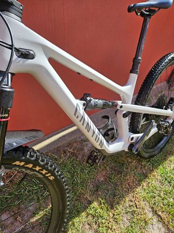 Canyon Spectral 125 CF 7 2023 2023 Mountainbike d'occasion — image 12 sur 12