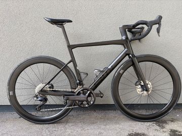 Brugt BMC Teammachine SLR01 THREE P2P 2022 2022 Road & Gravel — billede 1 af 6