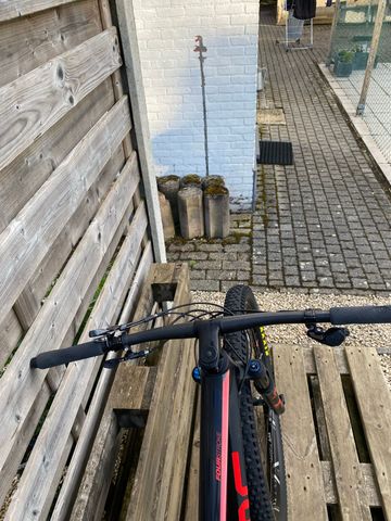 Použité BMC Fourstroke SRAM GX Eagle AXS 2022 Mountainbike — obrázek 6 z 6