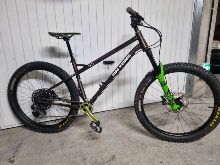 Used On-One Tiktik 2023 Mountainbike, Green — image 2 of 12