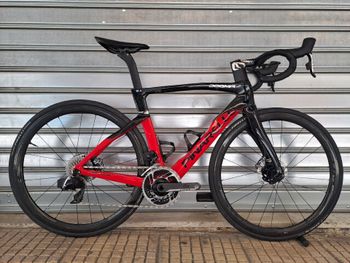 Pinarello, DOGMA F RED ETAP AXS Disc 2024