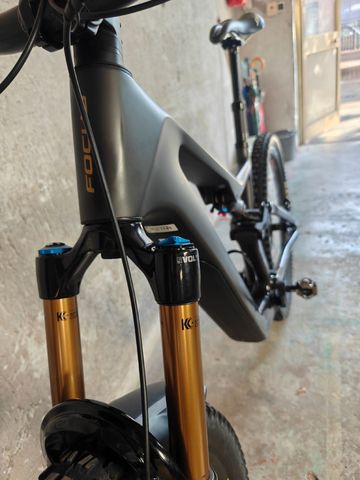 Tweedehands Focus JAM² SL 9.0 2023 2023 Mountainbike — afbeelding 4 van 13