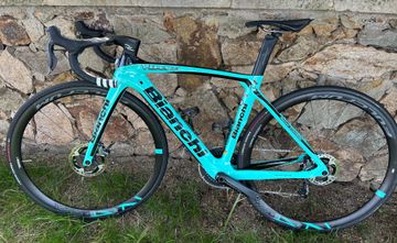 Używany Bianchi Oltre XR4 2022 Road & Gravel — zdjęcie 5 z 13
