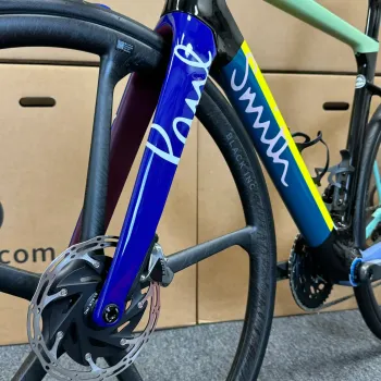 Used Factor OSTRO Paul Smith Edition 12-speed Sram Red ETap AXS - 2024 (54cm) 2024 Road & Gravel, Blue — image 11 of 17