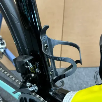 Used Factor OSTRO Paul Smith Edition 12-speed Sram Red ETap AXS - 2024 (54cm) 2024 Road & Gravel, Blue — image 5 of 17
