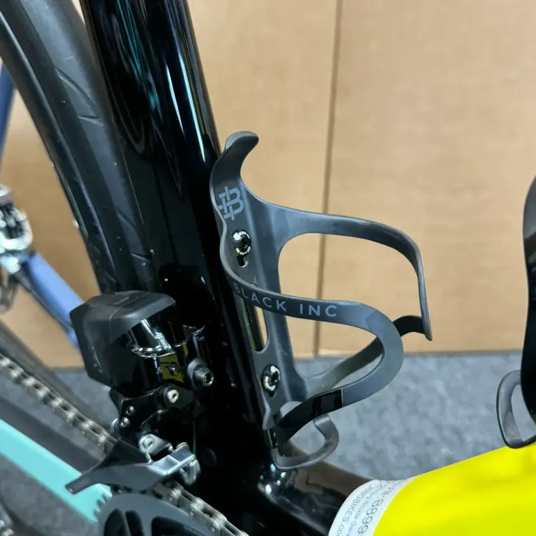 Used Factor OSTRO Paul Smith Edition 12-speed Sram Red ETap AXS - 2024 (54cm) 2024 Road & Gravel, Blue — image 5 of 17