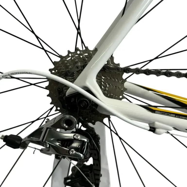 Used Scott Scott Addict R1 Sram Red 11spd,- 2009 (56cm) 2009 Road & Gravel, Black — image 7 of 8