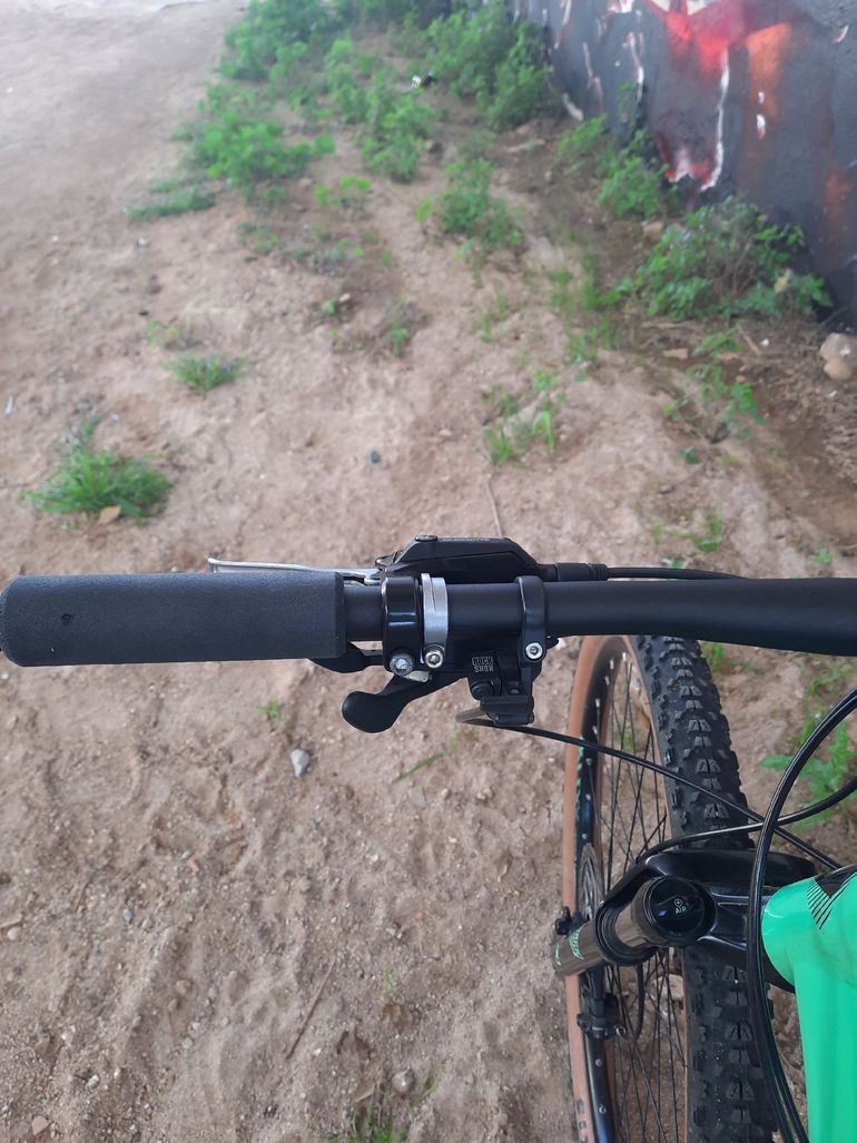 Orbea ALMA H50 29 2018 2018 Mountainbike usato, Verde — immagine 7 di 11