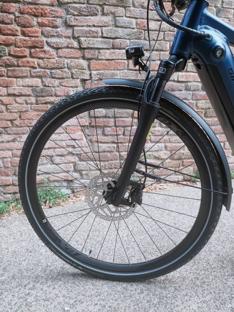 Použité Giant Explore E+ 2 GTS 2023 Mountainbike — obrázek 3 z 9