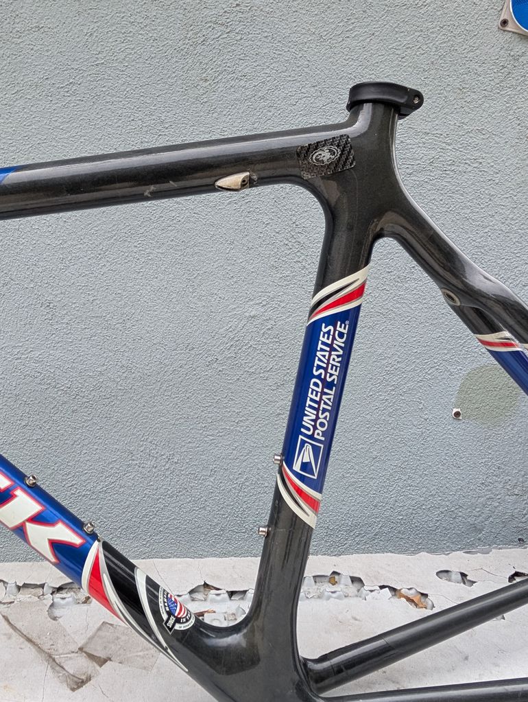 Used Trek 2002 Trek 5200 US Postal Team Edition Frameset 2002 Road & Gravel, Blue — image 7 of 10