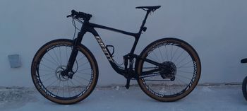 Used Giant Anthem Advanced, Pro 29 1 2021 2021 Mountainbike, Black, 29 — image 2 of 4