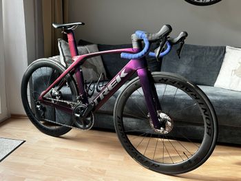 Trek, Madone SLR 6 Gen 6 2021