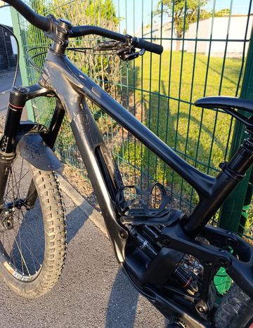 Used Specialized Enduro Comp 2020 2020 Mountainbike, Black, 29 — image 25 of 26
