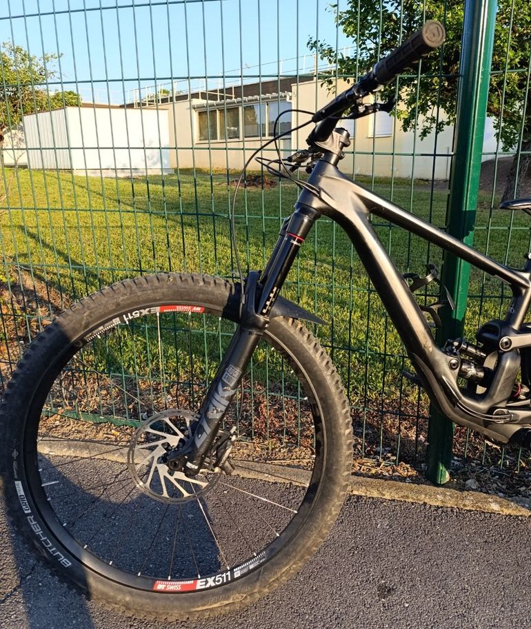Używany Specialized Enduro Comp 2020 2020 Mountainbike — zdjęcie 24 z 26