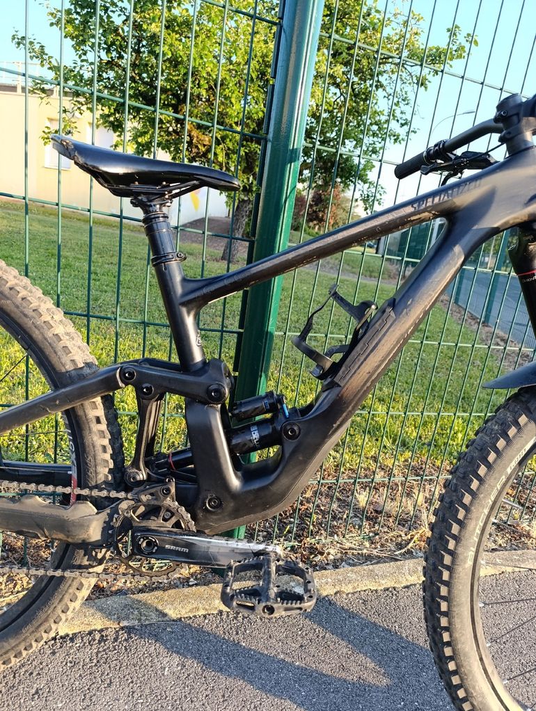 Używany Specialized Enduro Comp 2020 2020 Mountainbike — zdjęcie 4 z 26