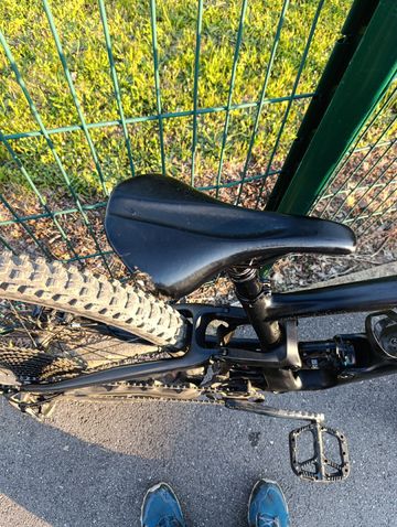 Used Specialized Enduro Comp 2020 2020 Mountainbike, Black, 29 — image 9 of 26