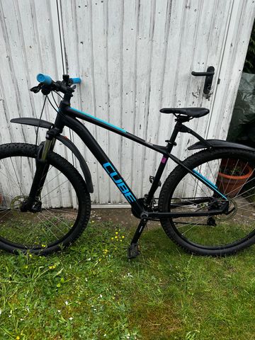 Used CUBE AIM 2022 2022 Mountainbike, Black, 27.5, 29 — image 2 of 3