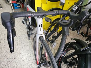 Used Specialized Specialized Tarmac SL 6 2022 2022 Road & Gravel, Light Gray — image 5 of 9