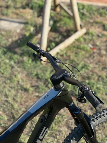 Used Focus JAM 8.8 2022 2022 Mountainbike, Black, 29 — image 6 of 12