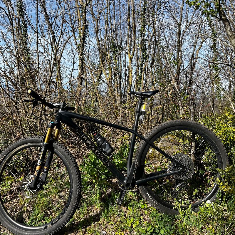 Used Specialized Epic SRAM X01 2021 Mountainbike, Black, 29 — image 2 of 9