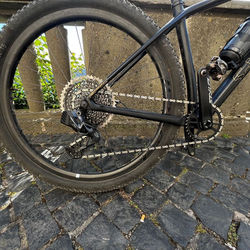 Used Specialized Epic SRAM X01 2021 Mountainbike, Black, 29 — image 6 of 9