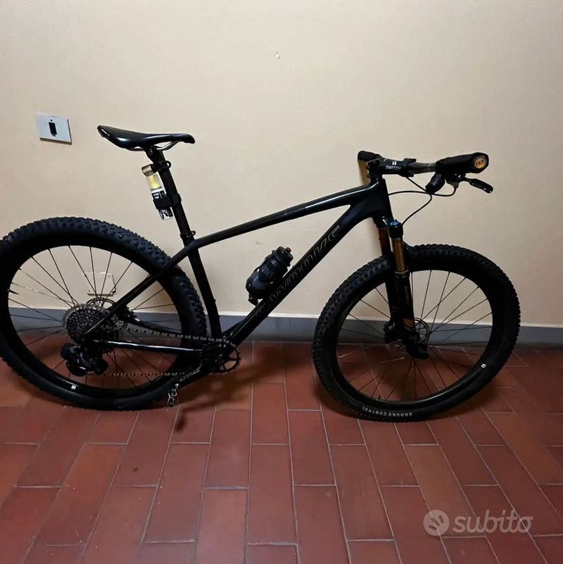 Used Specialized Epic SRAM X01 2021 Mountainbike, Black, 29 — image 1 of 9