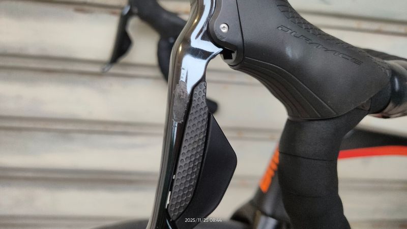 Used BMC ROAD MACHINE01 2018 Road & Gravel, Black — image 17 of 18