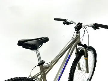 Used Specialized Hardrock Disc 2010 2010 Mountainbike, Light Gray, 26 — image 7 of 7