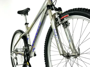 Used Specialized Hardrock Disc 2010 2010 Mountainbike, Light Gray, 26 — image 4 of 7