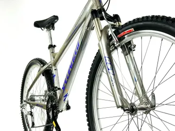 Used Specialized Hardrock Disc 2010 2010 Mountainbike, Light Gray, 26 — image 4 of 7